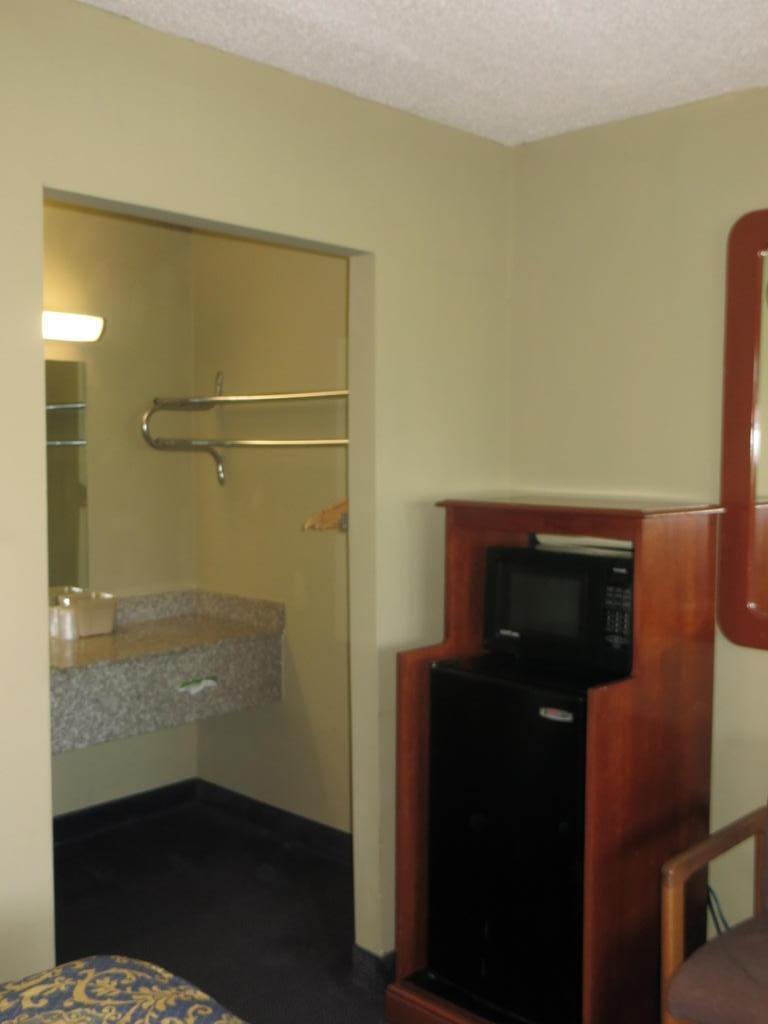 Columbus Inn Fort Benning Extérieur photo